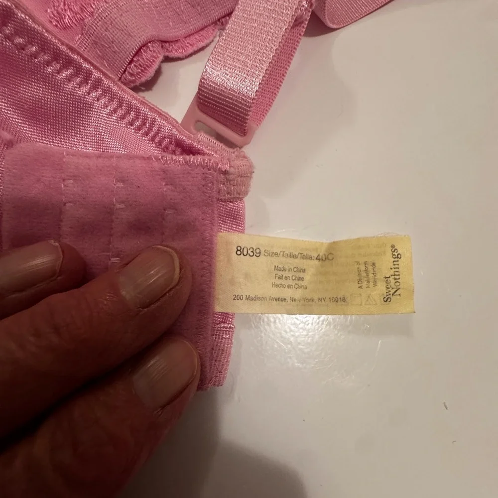 Pink Embroidered Bra — Supportive Sweetheart Silhouette - Picture 8 of 9